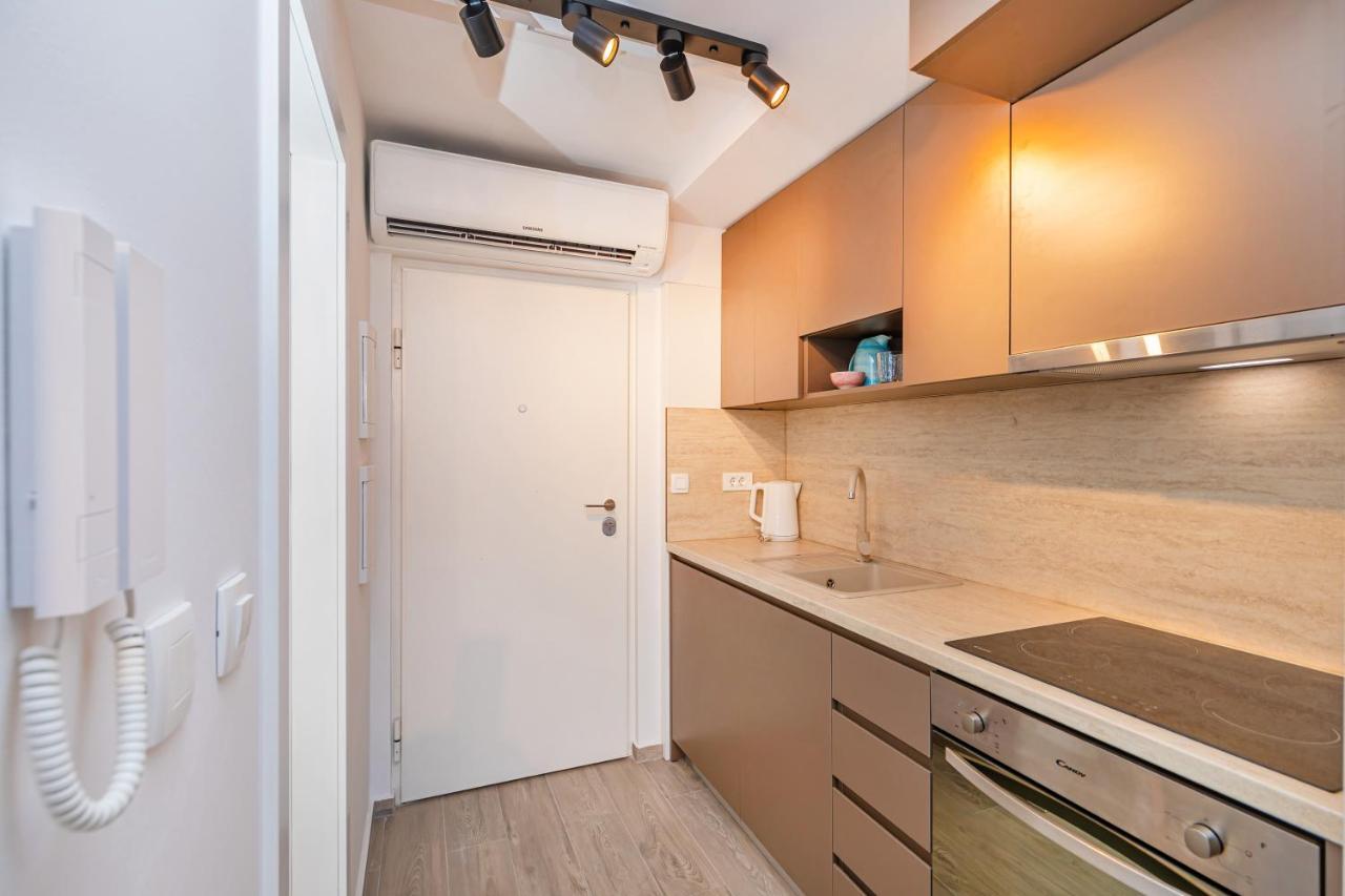 Stella Lovely Studio With Balcony And Free Parking Dubrovnik Extérieur photo